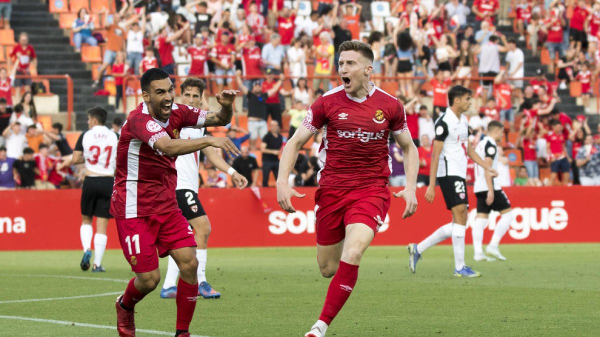 El Nàstic de Raúl Agné té el 'play-off' d'ascens a Segona a les seves mans
