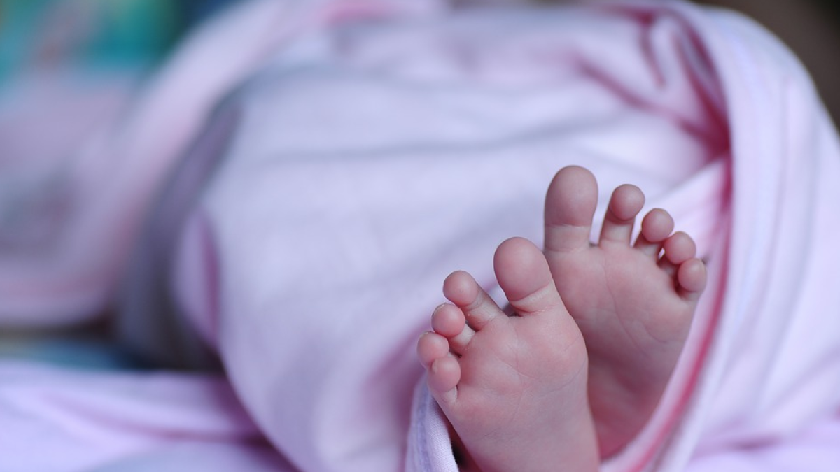 Un bebé de la India sobrevive después de nacer pesando 400 gramos a la 28ª semana