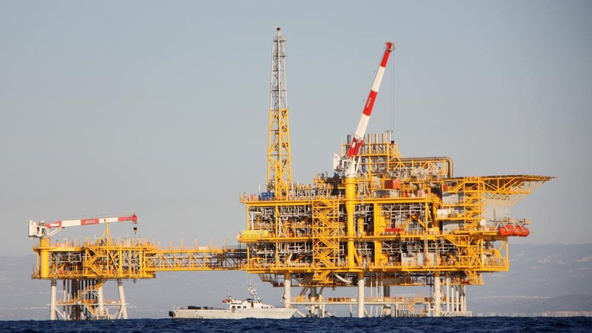 L'Observatori del Deute de la Globalització recorrerà l'arxiu de la querella del Castor contra exministres i empresari