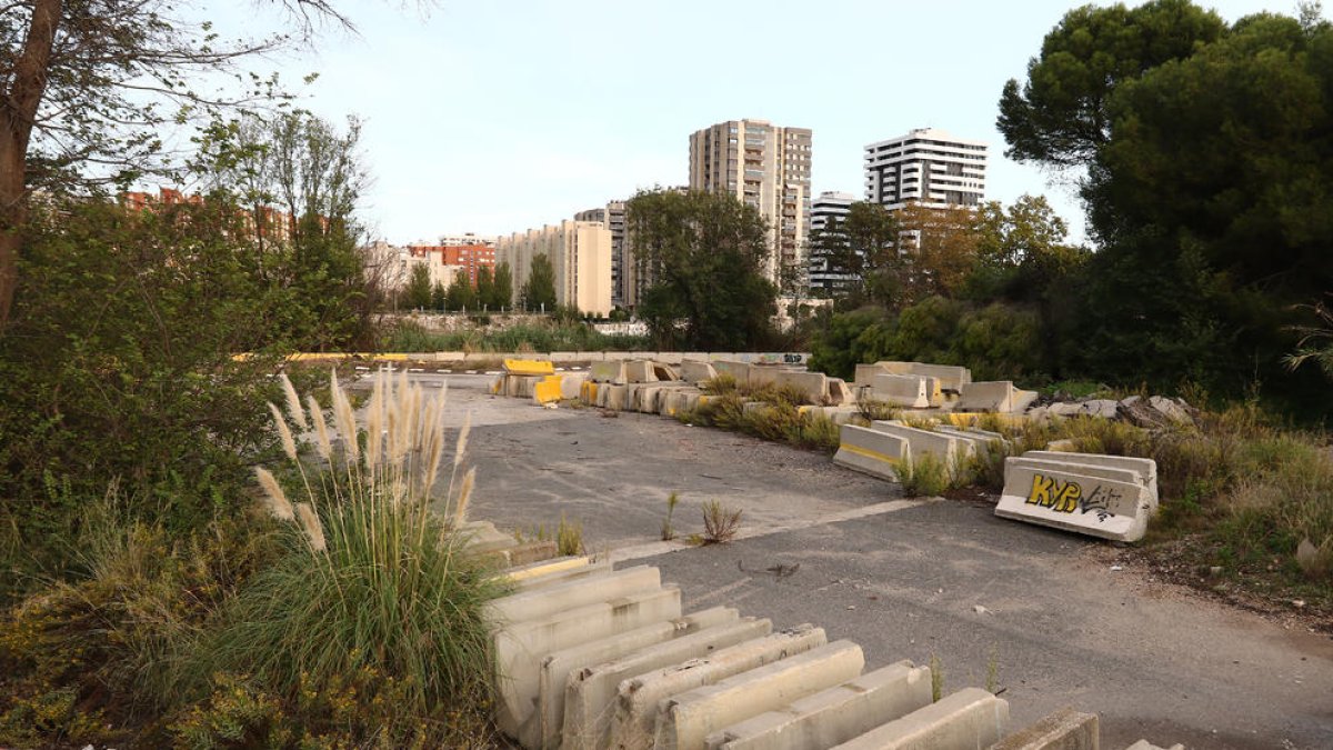 Acero: «Ho tenim tot preparat per fer el pàrquing de la carretera N-340»