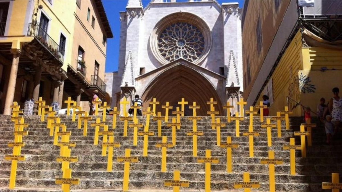 CiutadansTarragona denuncia la utilització d'espais públic de la ciutat per les campanyes independentistes de la ANC