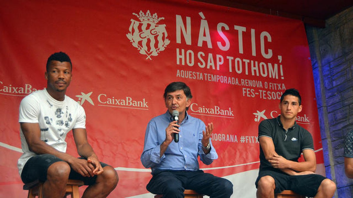 Ike Uche i Delgado, presentats en massa a Bonavista