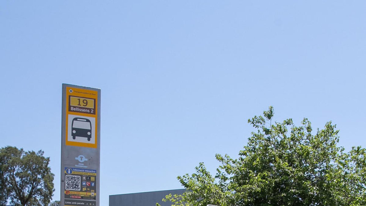Demanen que s'ubiquin marquesines a les parades del bus Reus-Tarragona