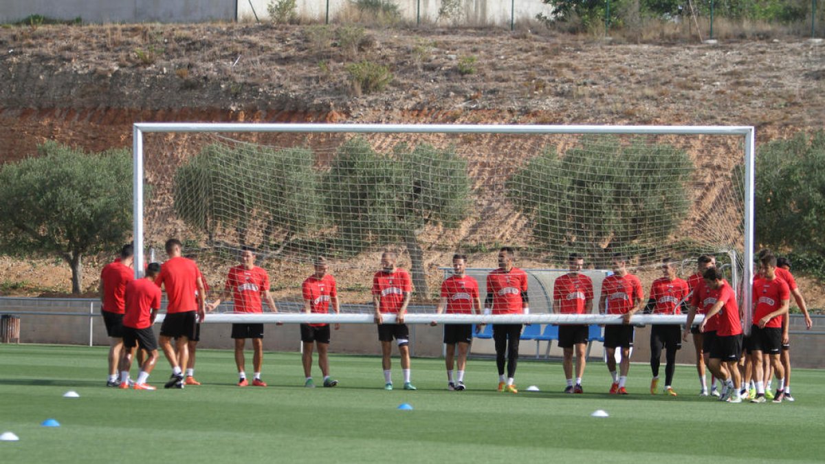 Transformar en punts tota la feina i els mèrits de l'atac roig-i-negre
