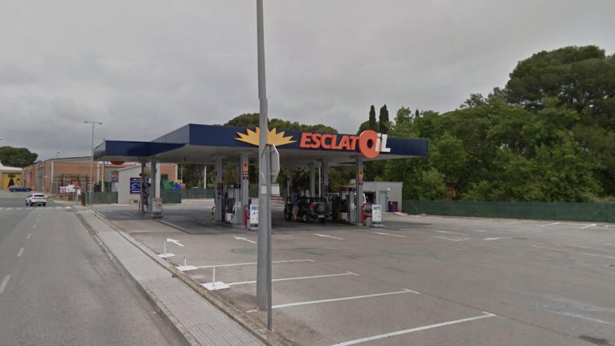 Detenido por estafar gasolineras de Cambrils y Vinyols