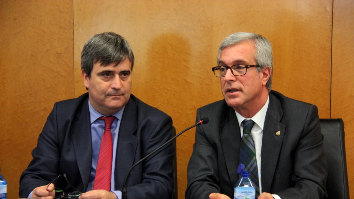 El «energúmen» de Cardenal contesta en Ballesteros