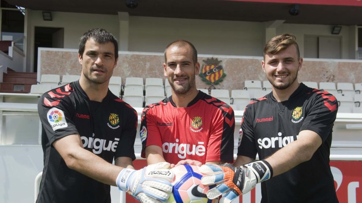 Lopo, Dimitrievski i Saja ja vesteixen de grana