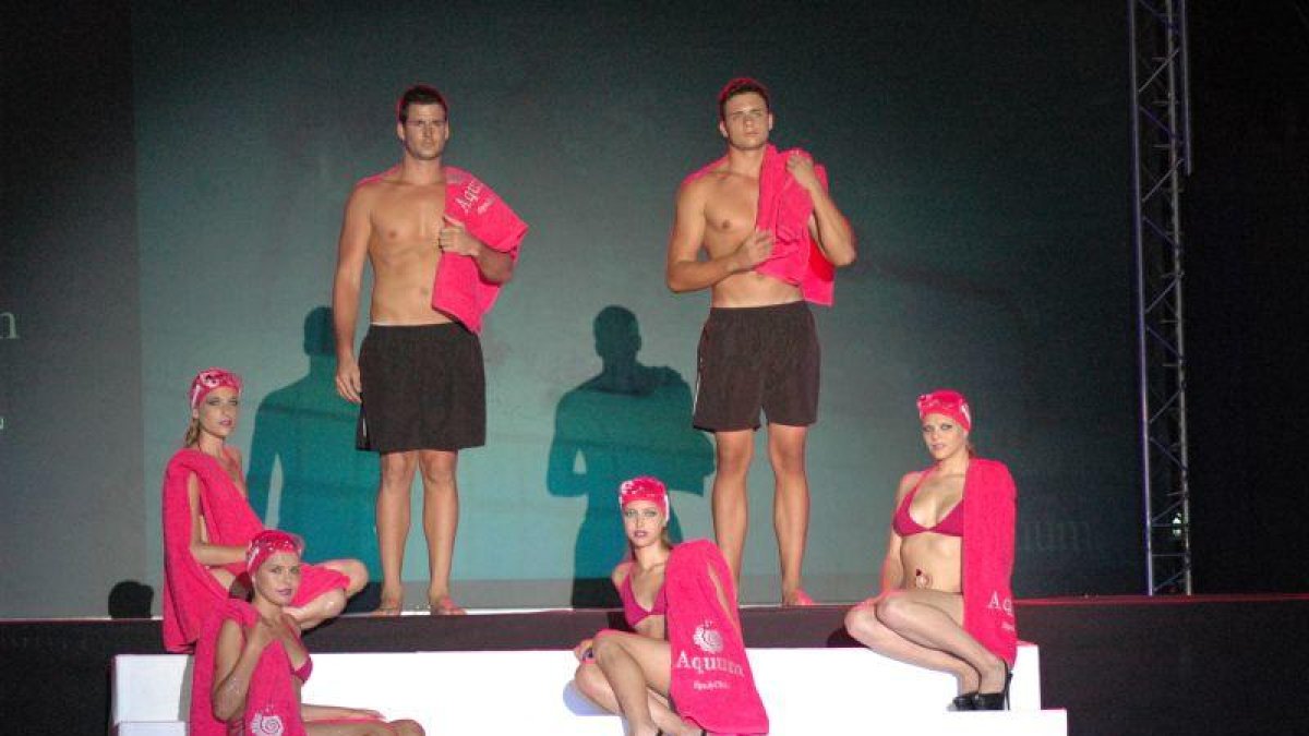 Desfiles de moda en el paseo Jaume I