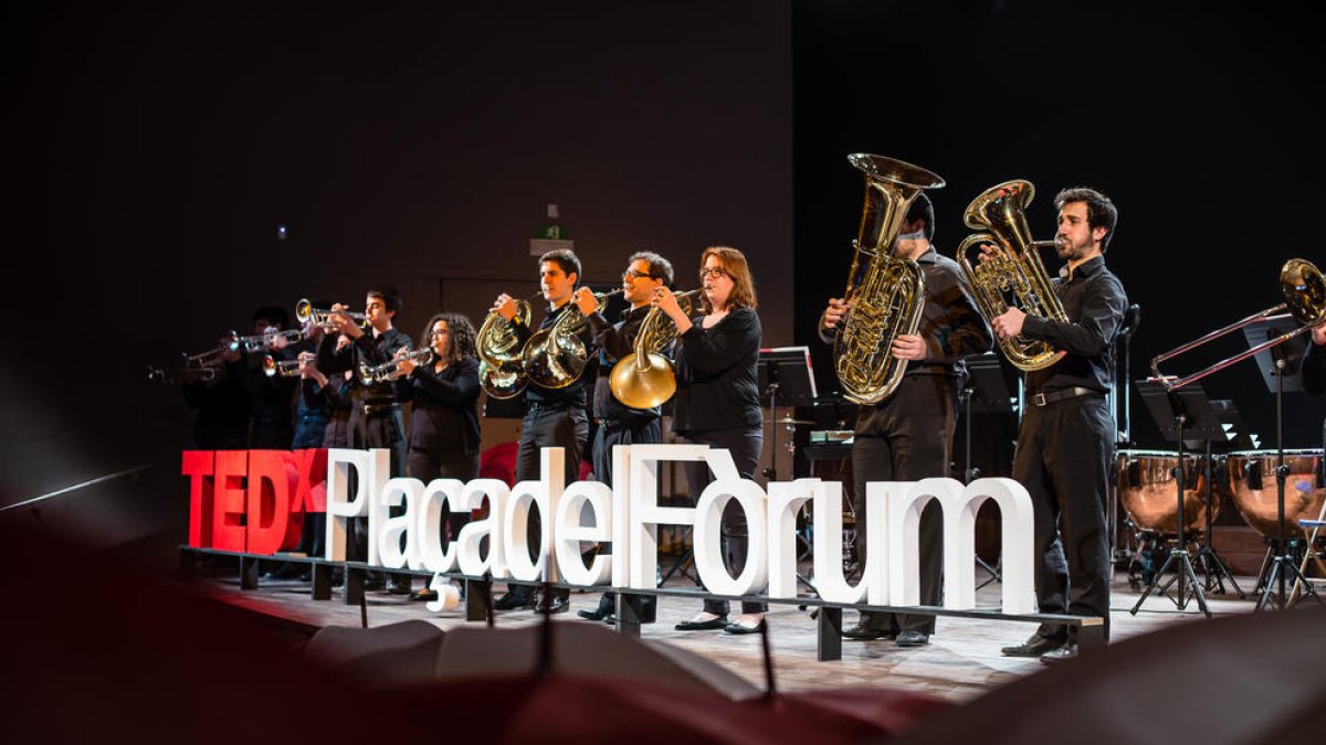 El TEDxPlaçadelFòrum 2016 fa un clam a la diferència