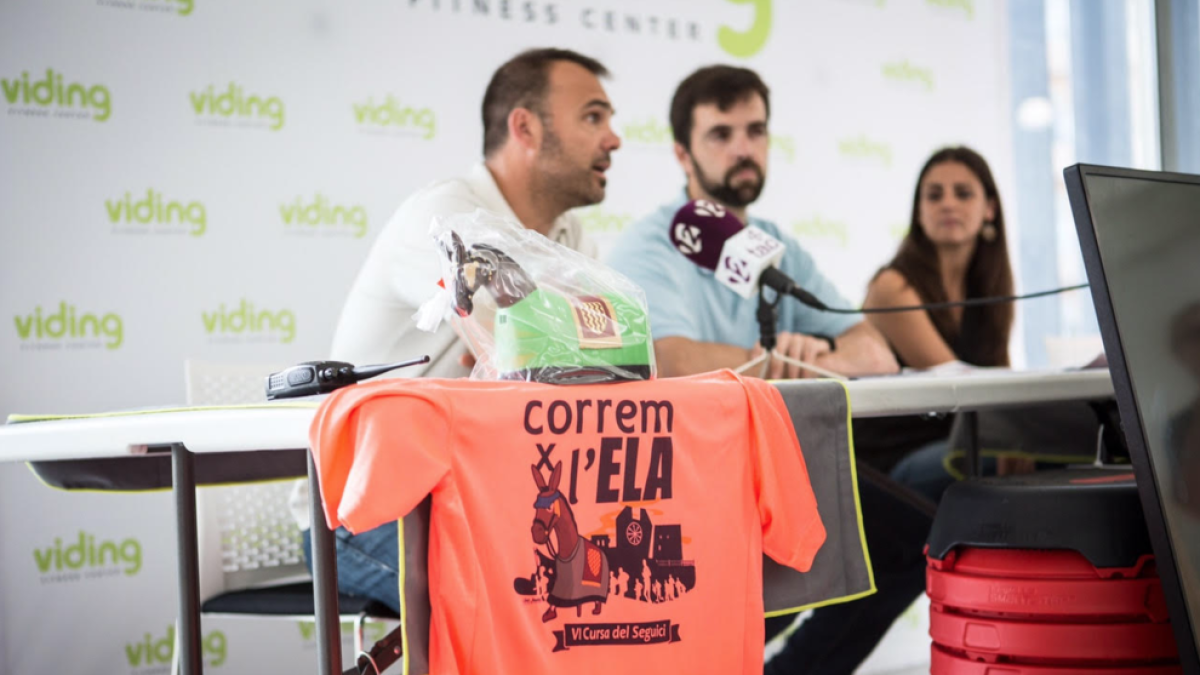 La VI Carrera Nocturna del Seguici se solidariza con los afectados de ELA