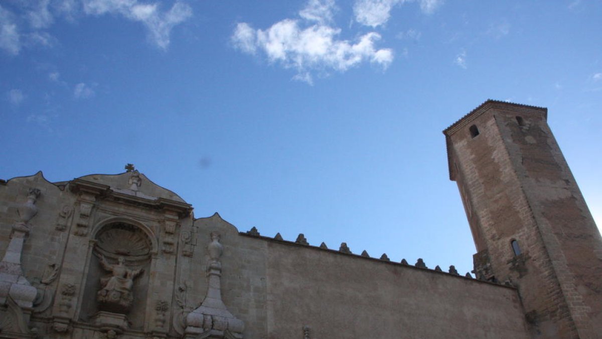100.000 turistas visitan el monasterio de Poblet