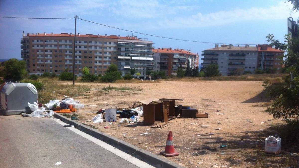 Veïns de l'Ermita de la Salut exigeixen que s'acceleri la urbanització