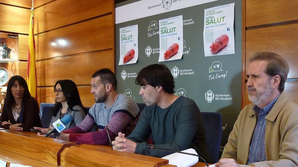 La tercera edició de la campanya 'Compra un medicament, dóna salut' torna a el Vendrell