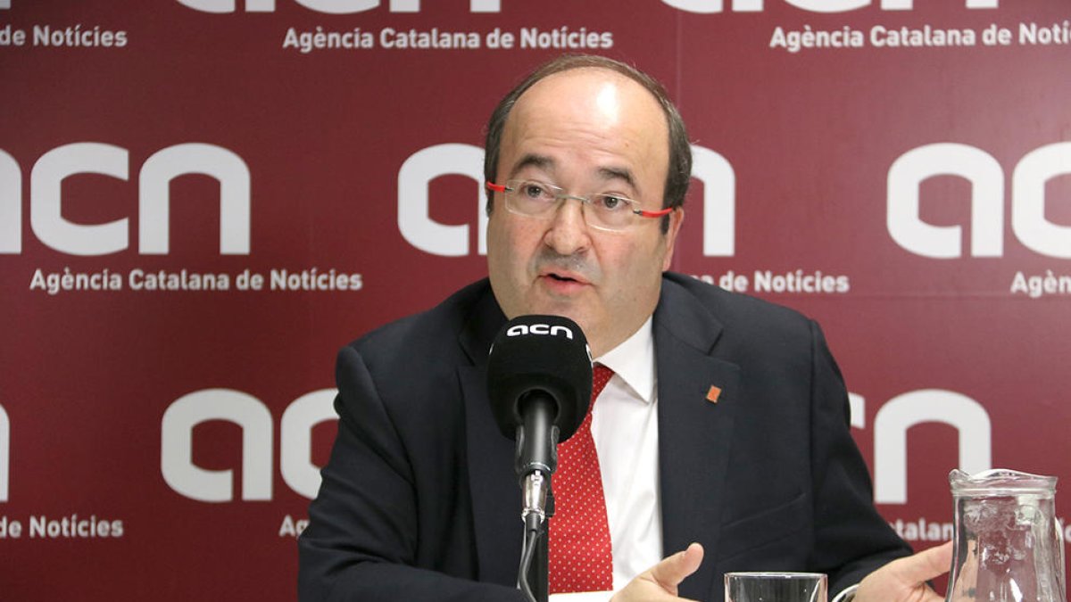 Iceta comunicarà a la fiscalia piulades homòfobes contra ell