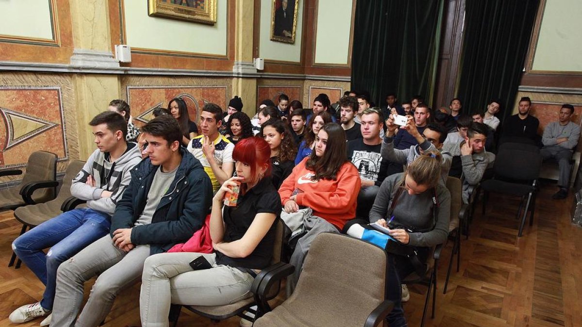 S'inicia el programa Joves per l'Ocupació