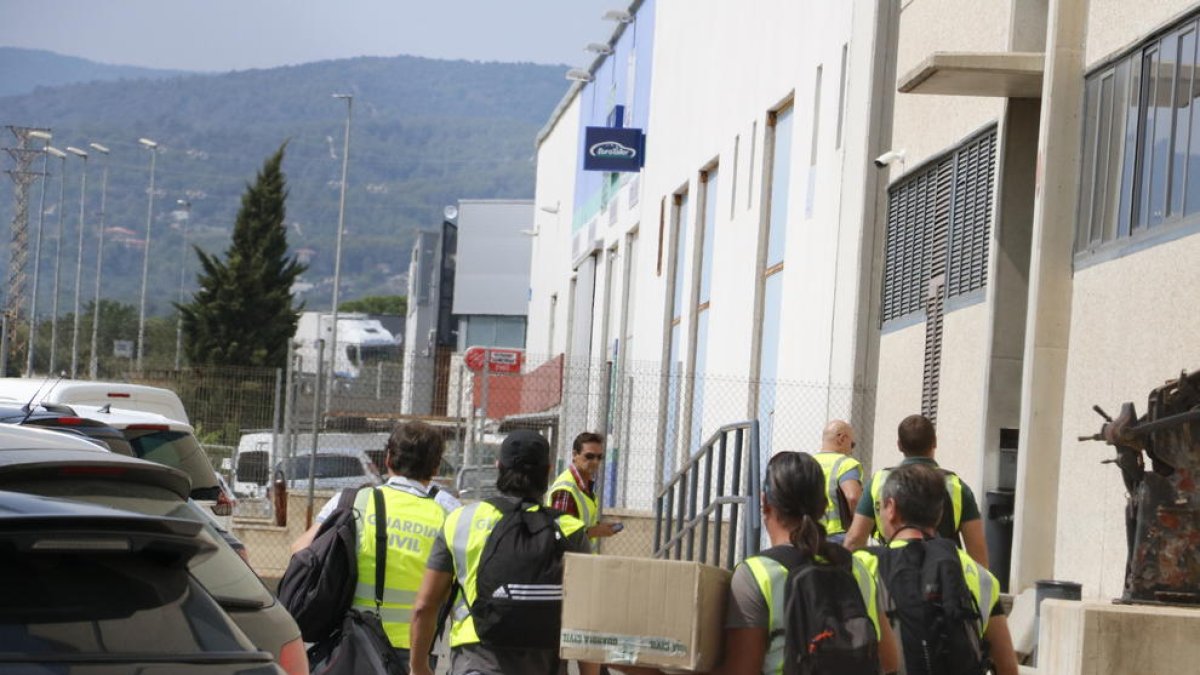 Guàrdia Civil, Constantí, agents, impremta