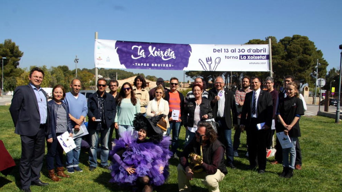 Veinte establecimientos participan en la 2ª ruta gastronómica 'La Xoixeta. Tapes Bruixes Altafulla'