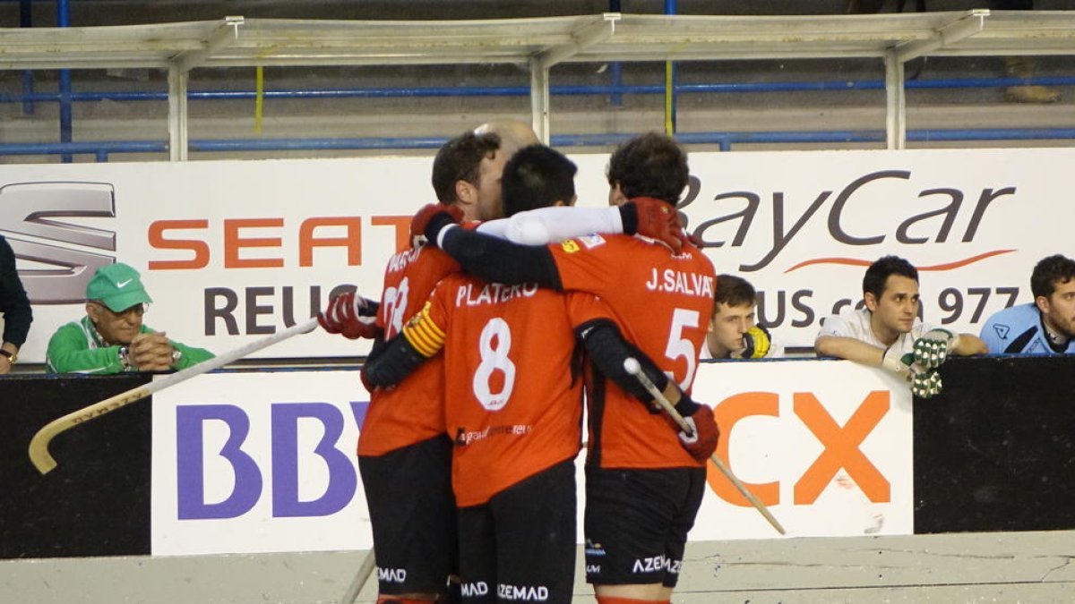 El Reus no té pietat del Calafell (7-0)