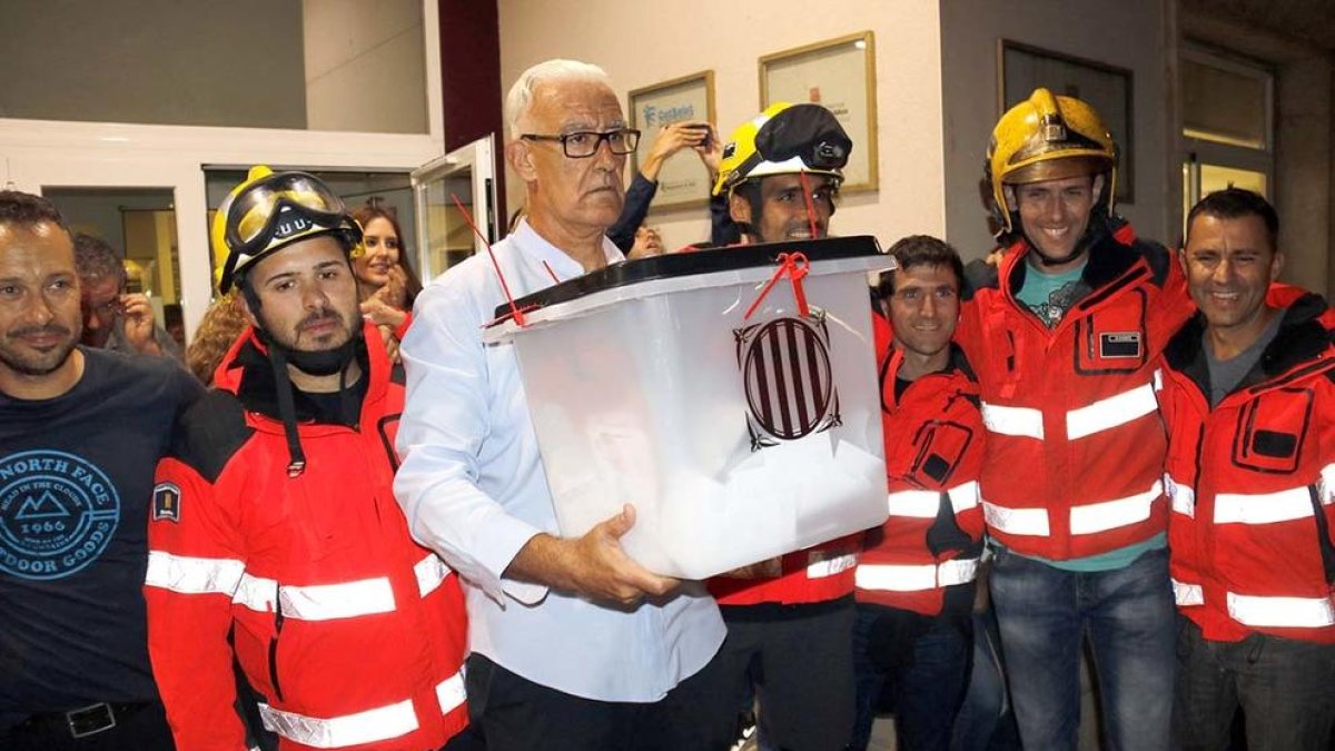 Hacienda denuncia el Gobierno, l'ANC y Òmnium en el Tribunal de Cuentas para que paguen el gasto del 1-O