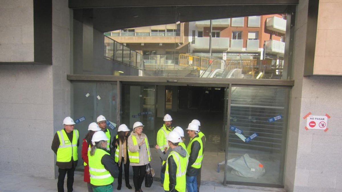 Elvira Ferrando los dice a las entidades que abrir el Mercat Central, 'ya no depende del Ayuntamiento'