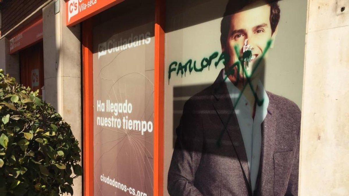 Ataquen la seu de Ciutadans a Vila-seca per segona vegada en menys d'un any