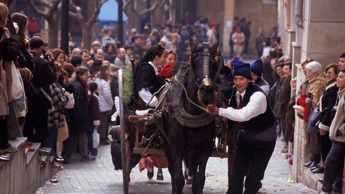 Falset escalfa motors per la festa de l'Encamisada