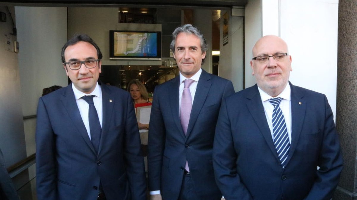 De la Serna culpa la «manca de capacitat administrativa» del retard del Corredor Mediterrani
