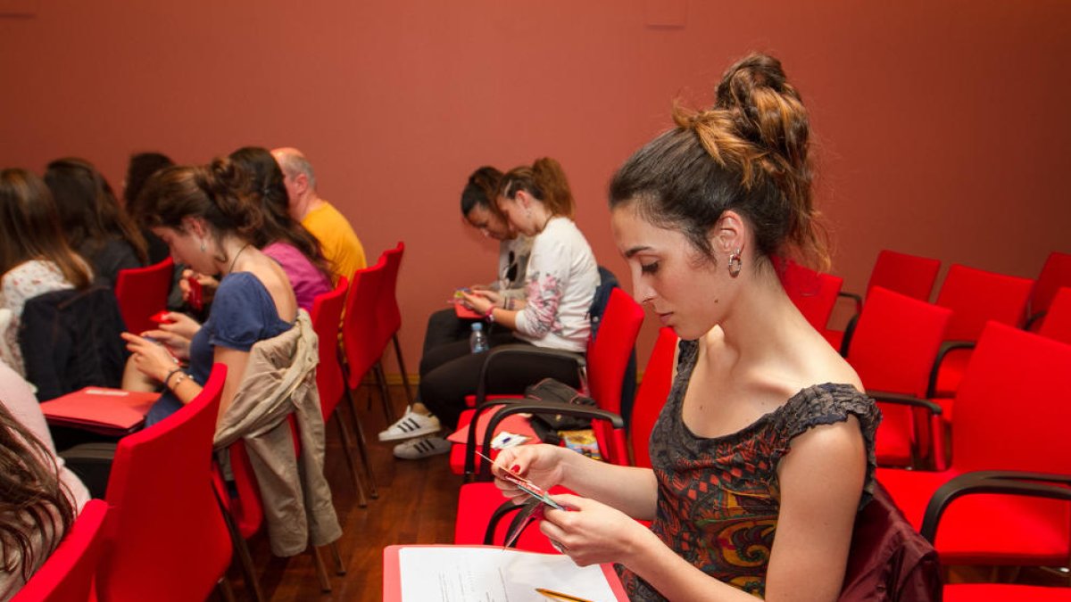 L'Ajuntament vol prevenir les conductes de risc nocturnes