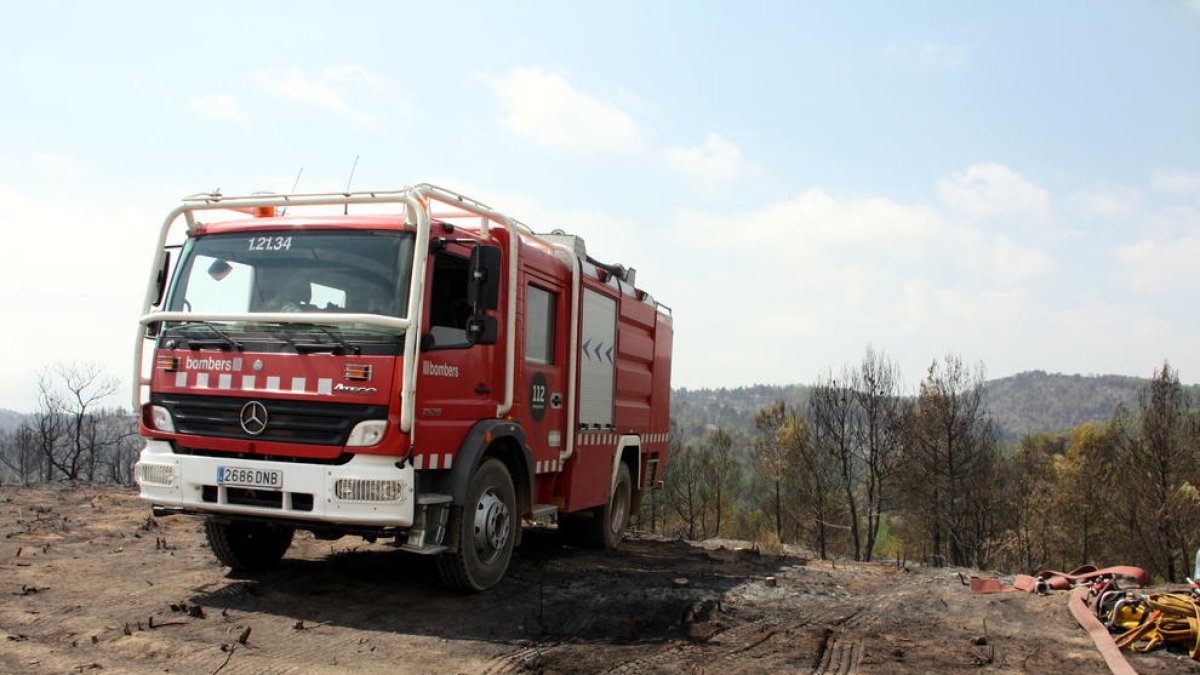 Crema una barraca al Pla de Santa Maria