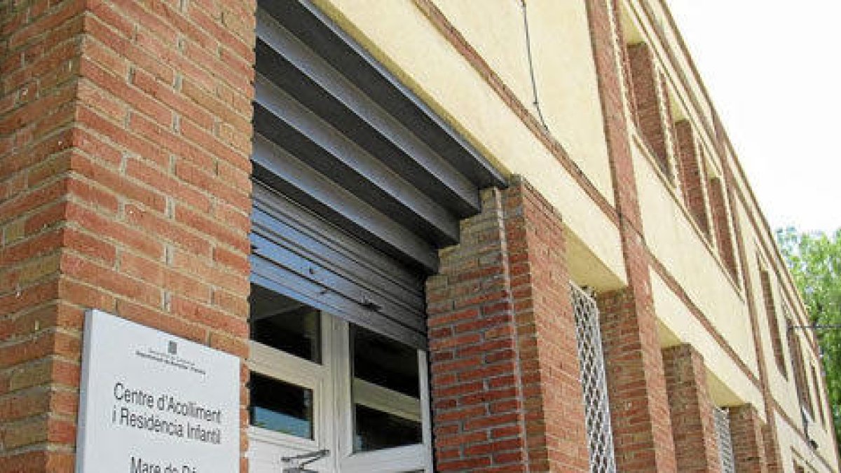 Atención a la Infancia se hace cargo del joven marroquí encontrado en los bajos de un camión