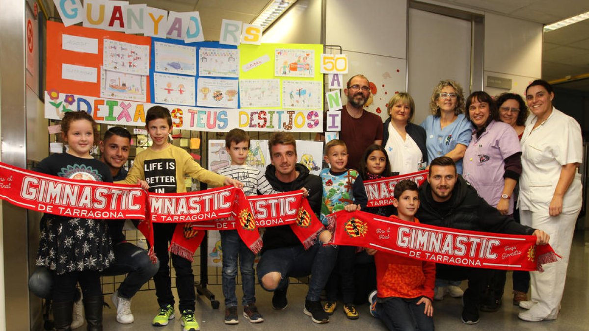 Dimitrievski, Barreiro i Bernabé s'acosten a l'Hospital Joan XXIII