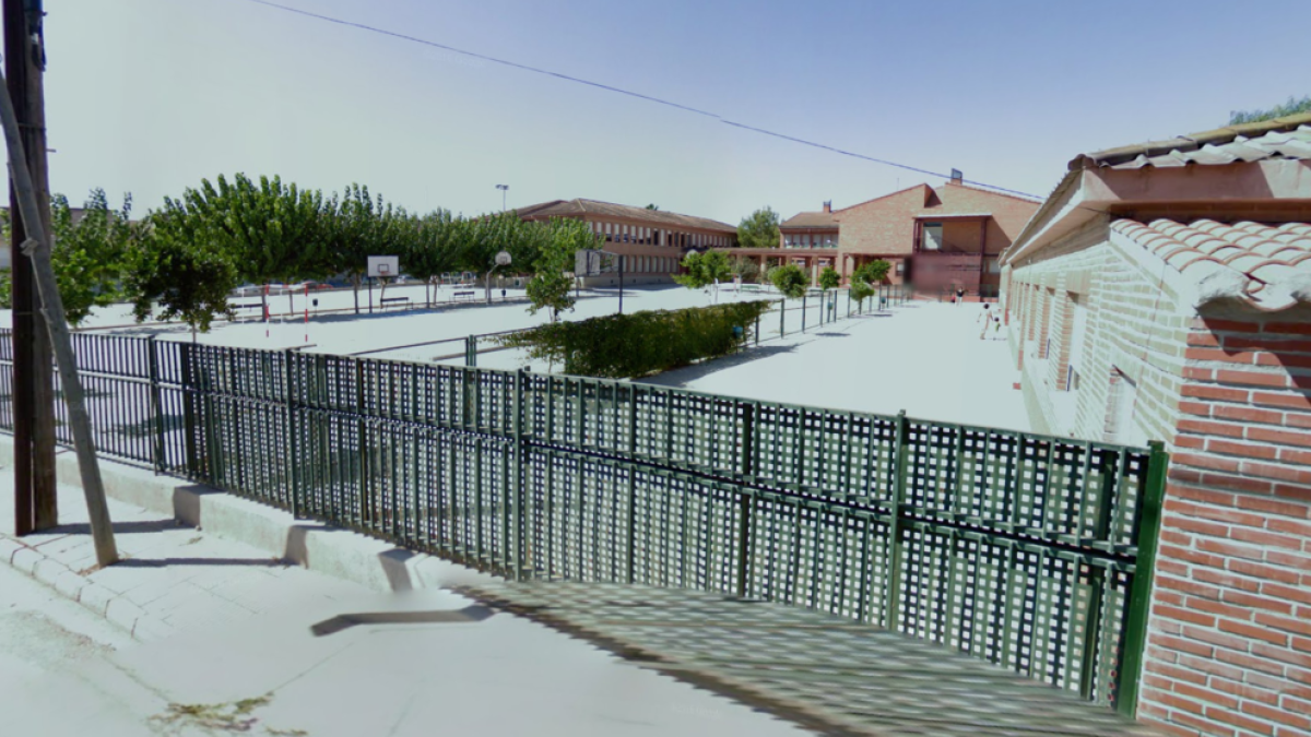 Detenen el mestre de música per abusar presumptament d'un alumne de 6 anys