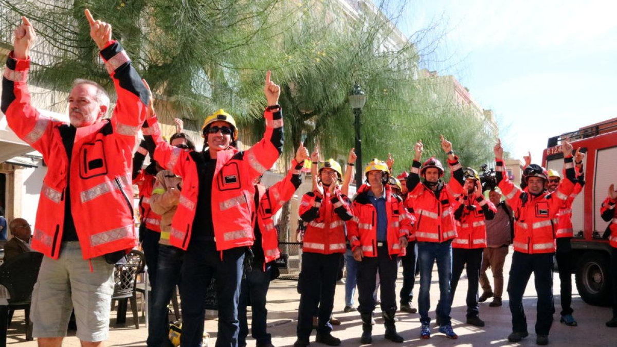 Forn agradece a los Bombers la tarea realizada durante el 1-O