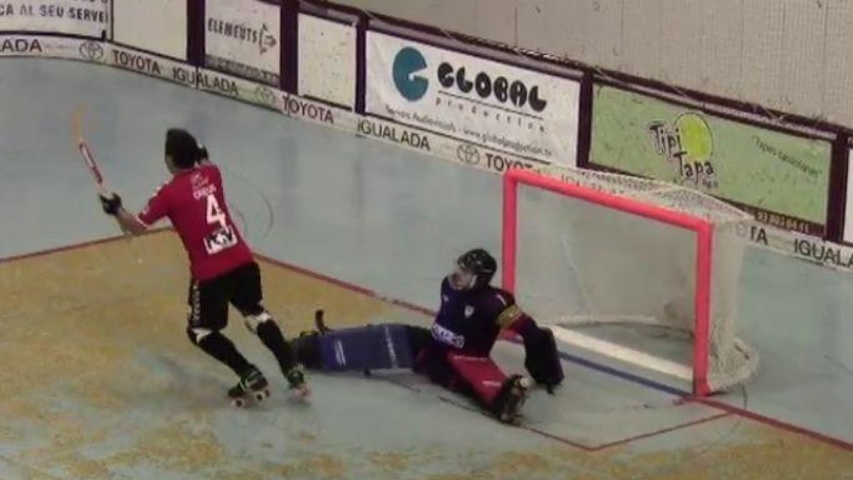 Xixi Creus dóna el triomf al Vendrell en el darrer sospir