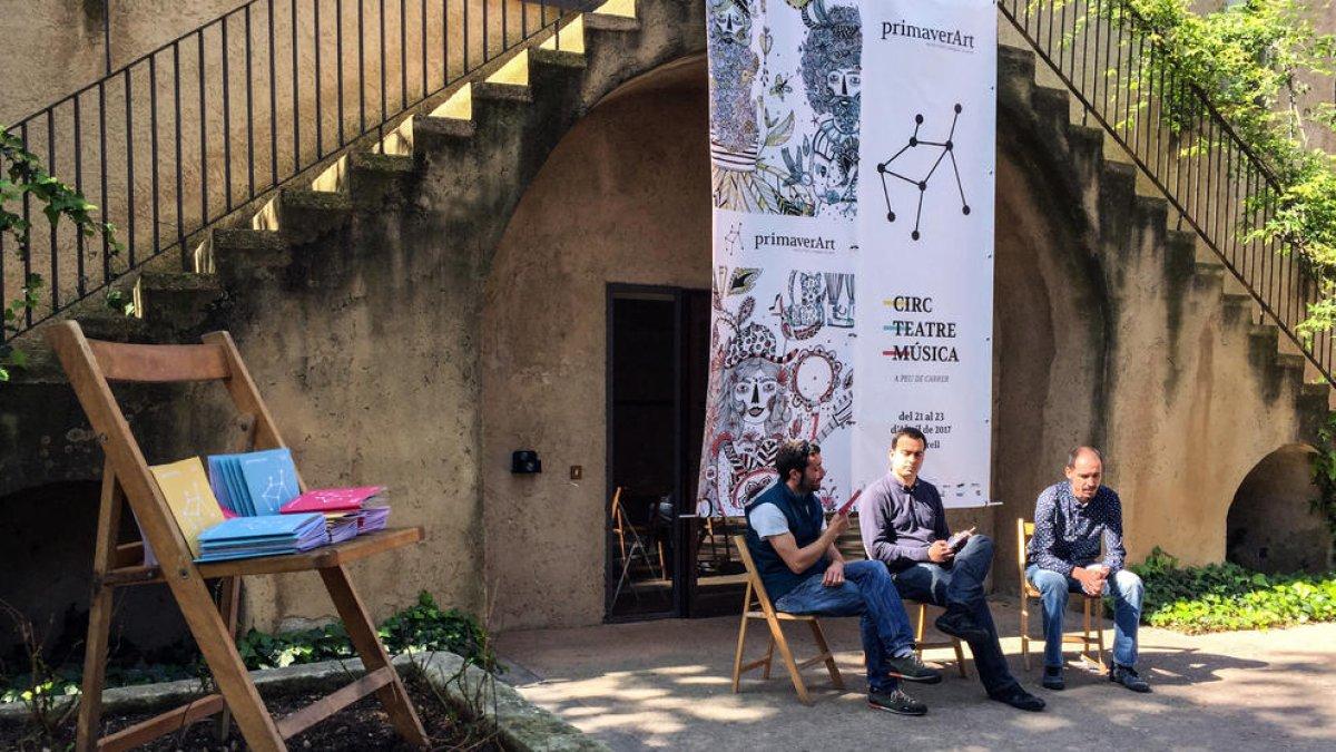 Teatre, circ i música ompliran els carrers del Morell amb el tercer PrimaverArt