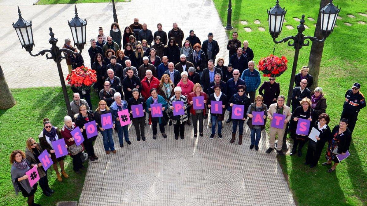 Roda de Berà prepara diferents actes per al Dia Internacional de l'eliminació de la violència envers les dones