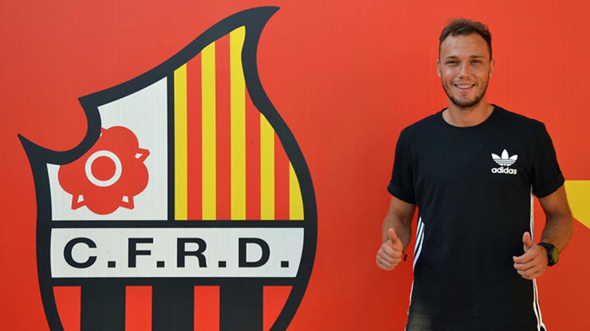 Pablo Íñiguez refuerza la defensa del Reus procedente del Vila-real