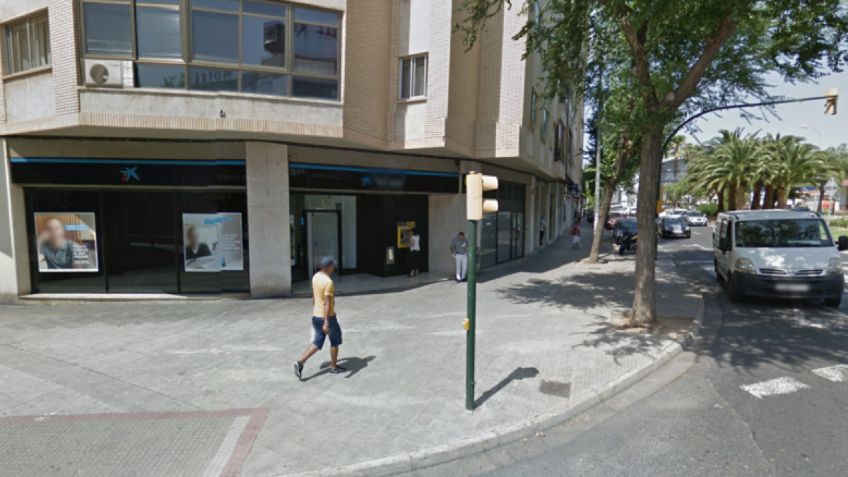 Dos robatoris en dues entitats bancàries de Reus