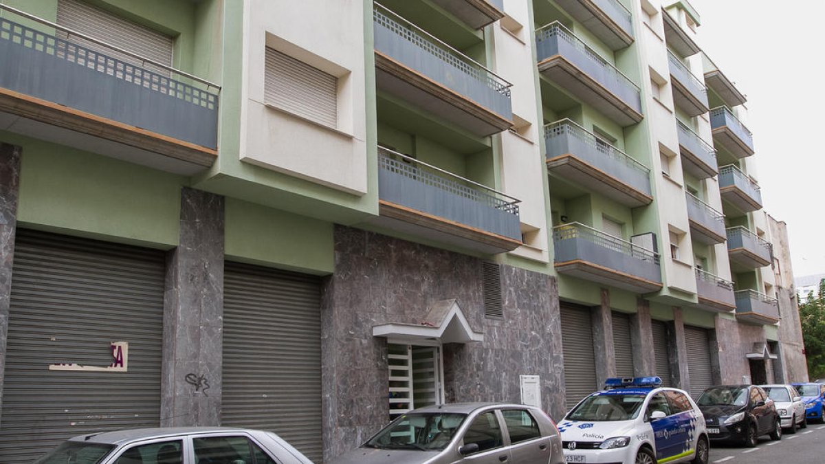 L'aposta per buidar Joan Coromines passa per la renda garantida