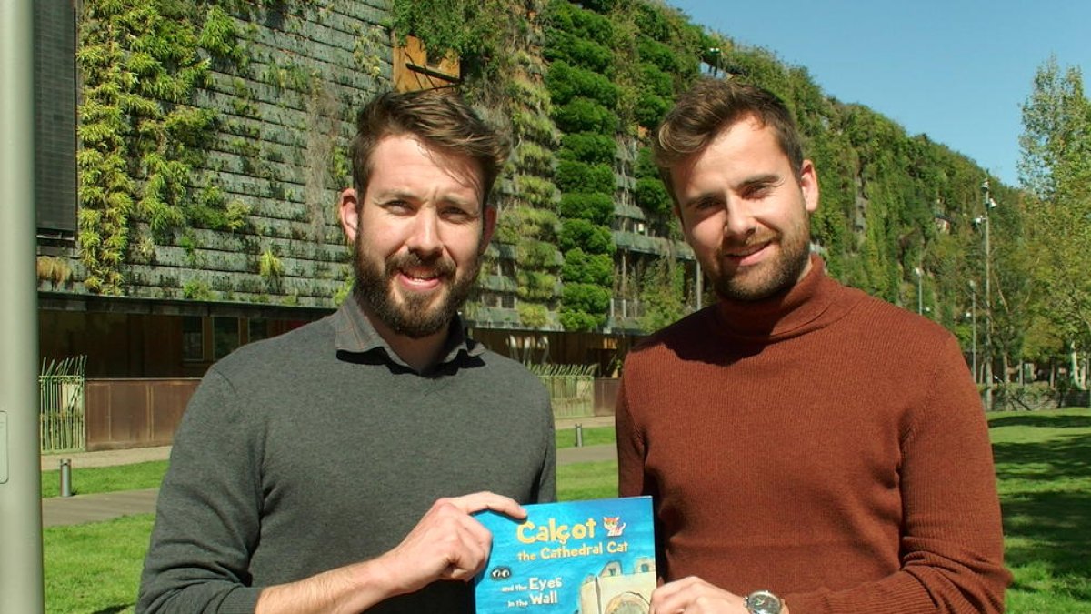 Calçot, el gat de la Part Alta que ensenya anglès