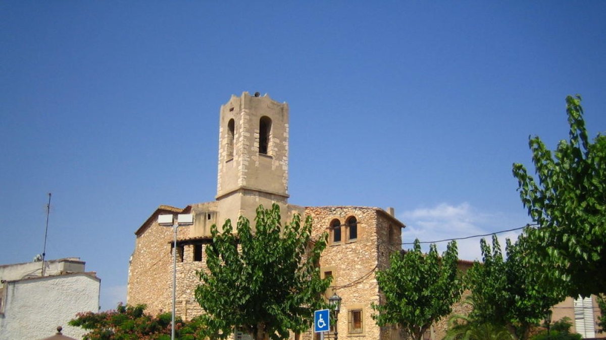 La fibra òptica arriba a Cunit amb previsió d'abastar totes les llars i empreses el 2018