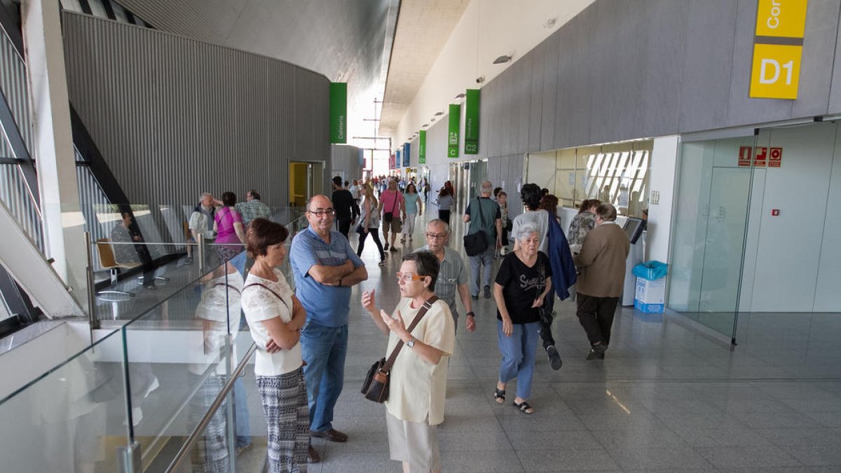 El Sant Joan desactiva el programa d'estiu i reobre quiròfans i llits