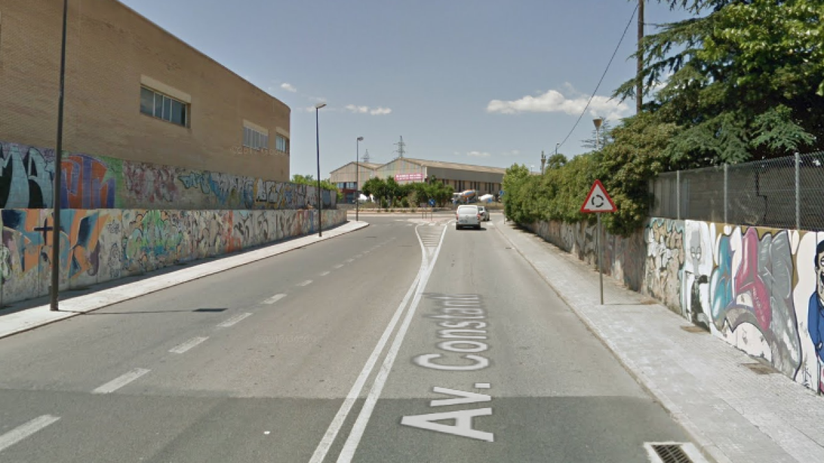 Un camión accidentado corta la TV-7211 en Reus