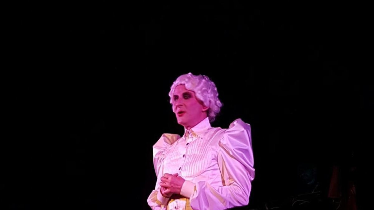 «La cultura es la hermana pobre, sólo hay que mirar los presupuestos»