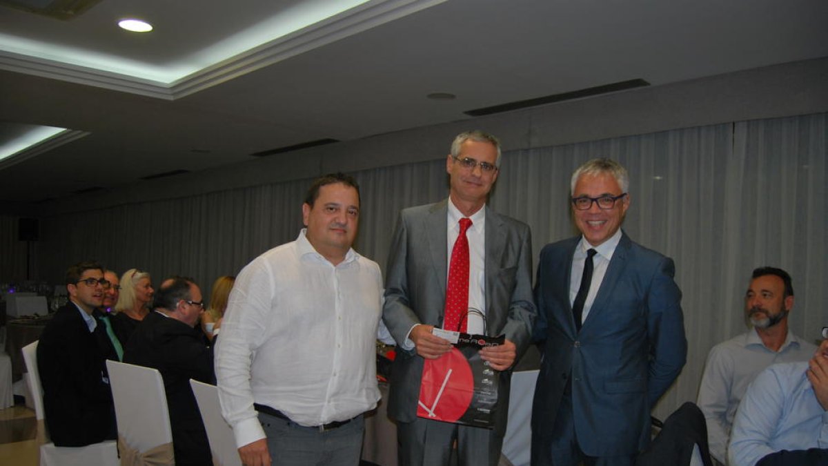 El sopar anual de l'Associació Hotelera aplega més de cent persones