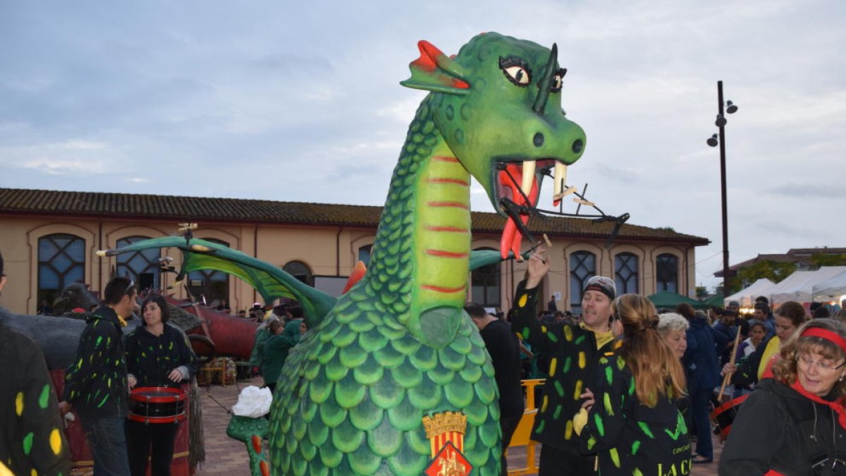 La Dragonina es renova pel seu trentè aniversari