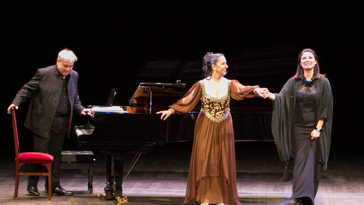 El Fortuny rep Montserrat Martí, Cecilia Lavilla i Plácido Domingo júnior