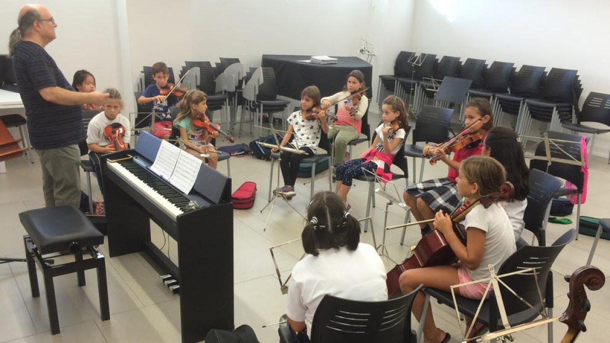 Els alumnes dels centres educatius de la Diputació gaudeixen d'espais renovats