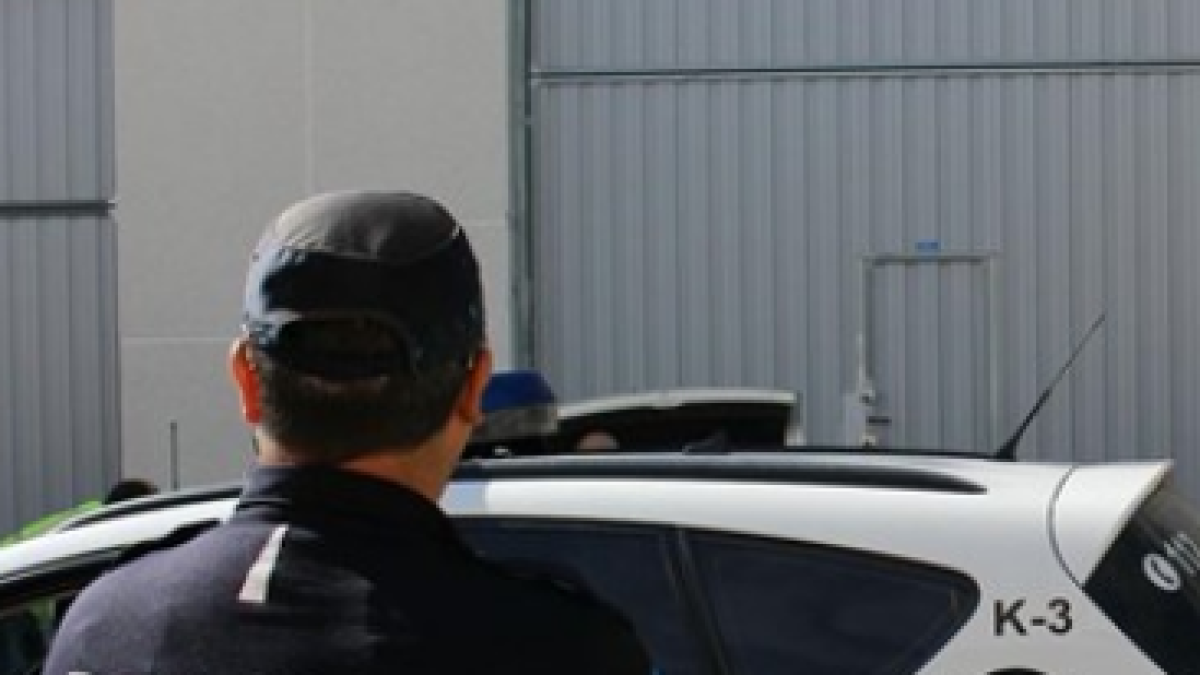 Mor a Calafell un home en caure d'un tercer pis