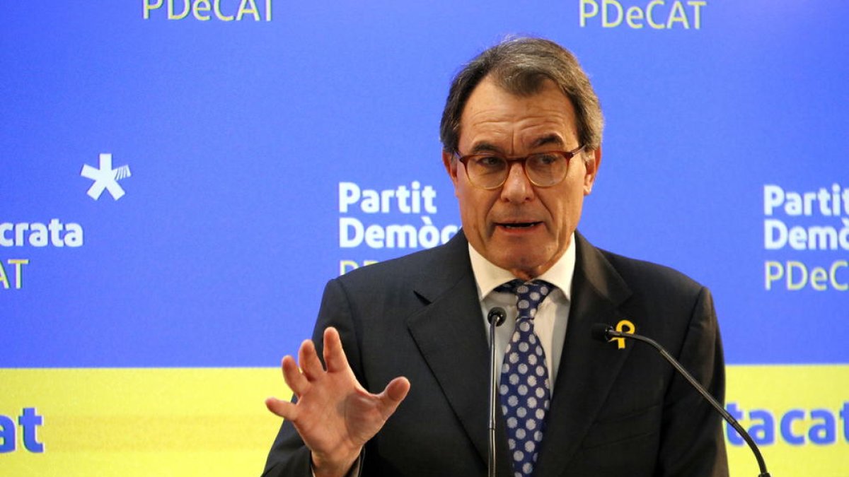 Mas avisa que investir Puigdemont «comportaria més processos penals» i demana valorar si això ara «val la pena»